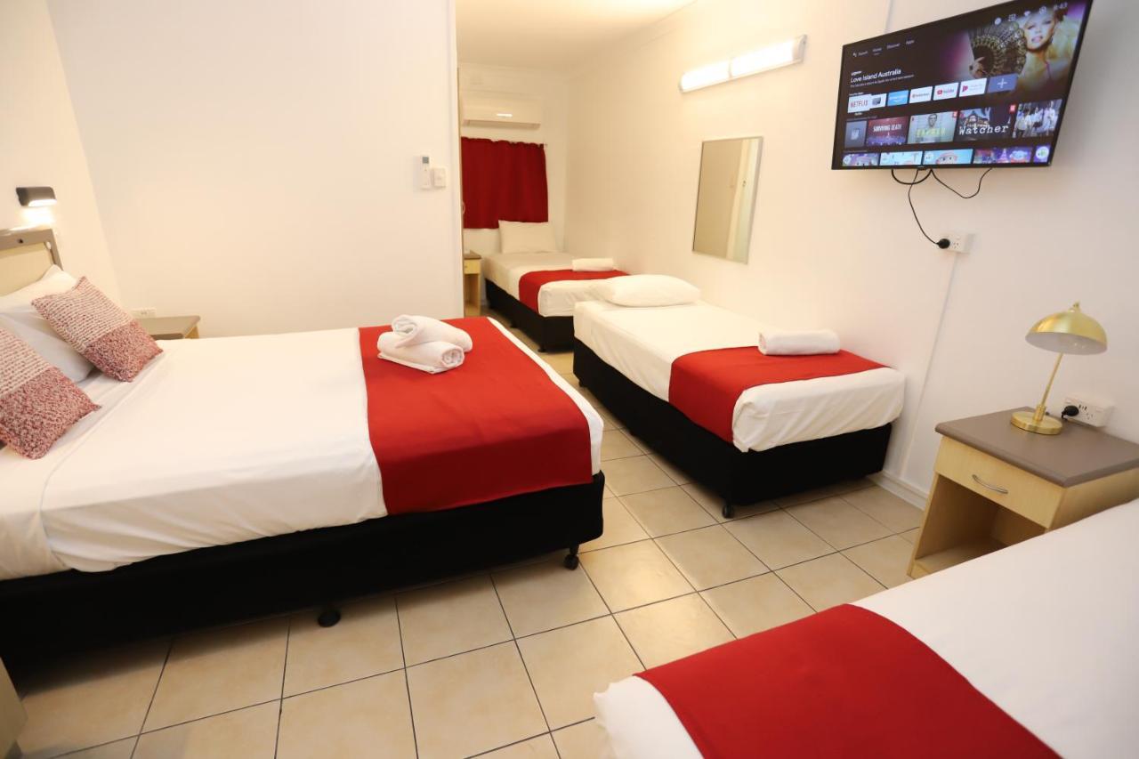Tropic Coast Motel Mackay Bagian luar foto