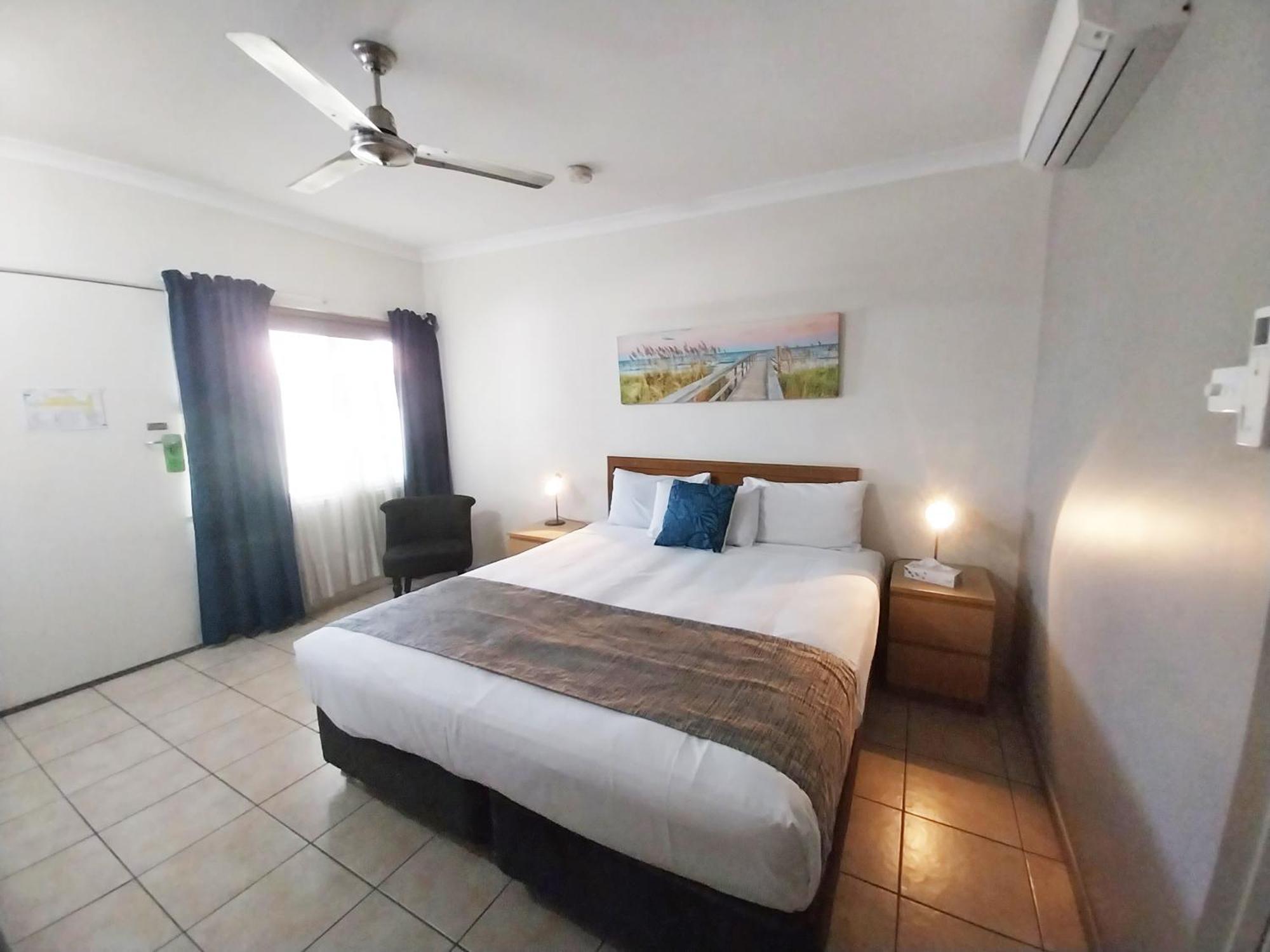 Tropic Coast Motel Mackay Bagian luar foto