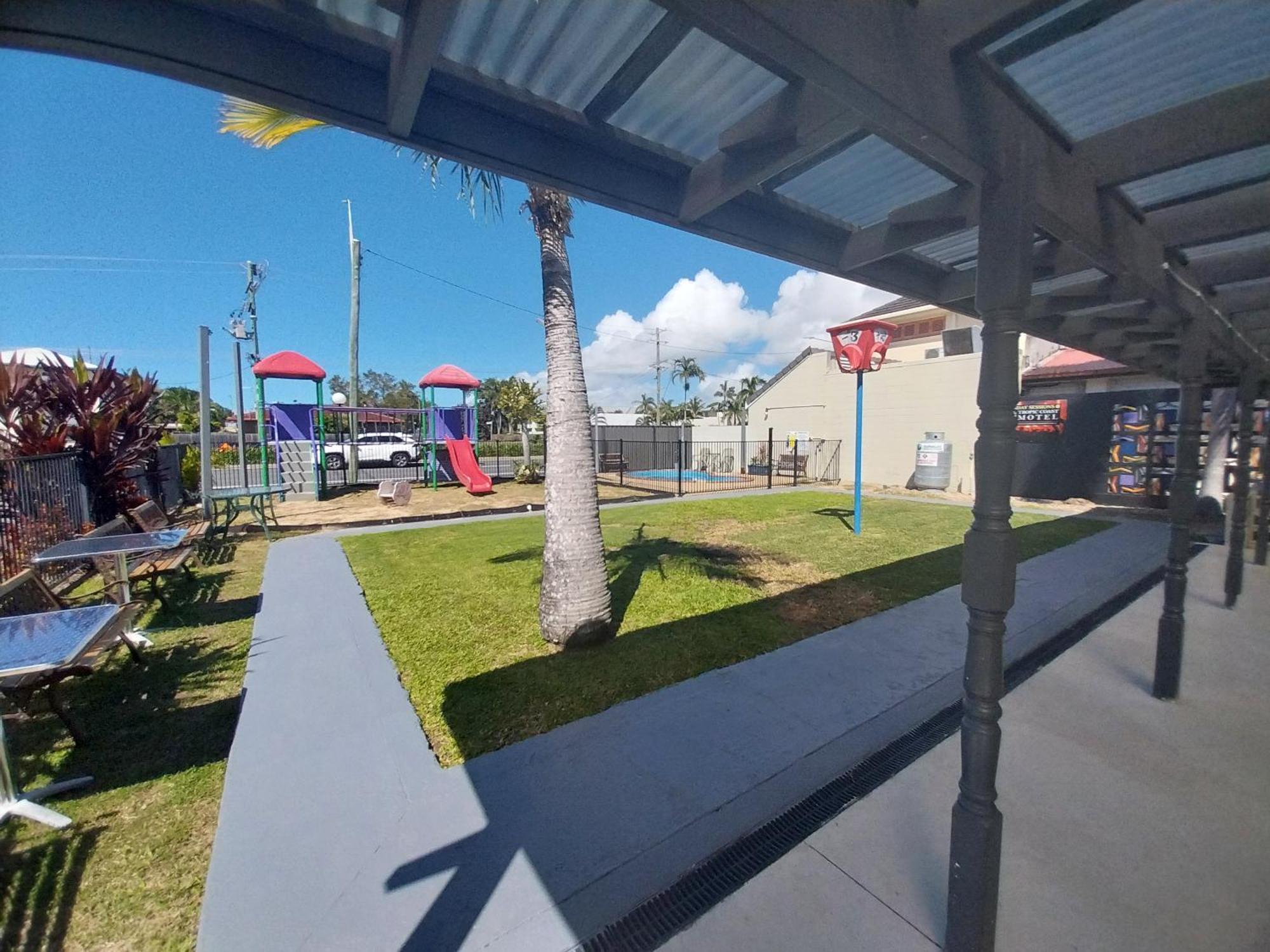 Tropic Coast Motel Mackay Bagian luar foto