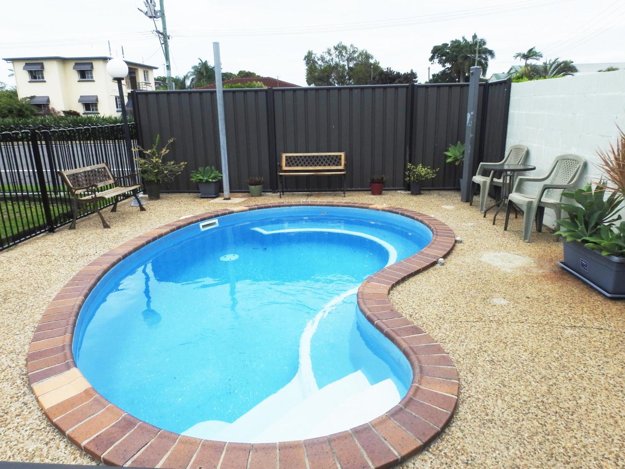 Tropic Coast Motel Mackay Bagian luar foto